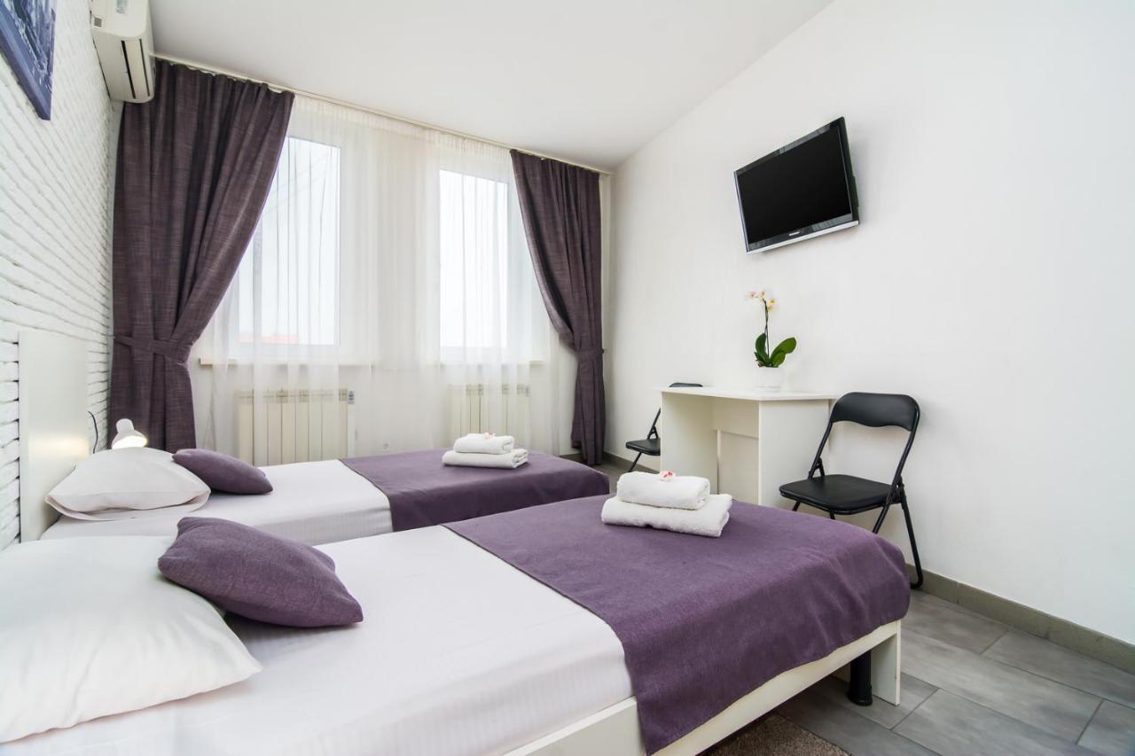Skyhome Mini-Hotel Kiev Exteriör bild
